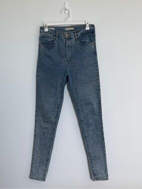 Levi’s Classic High-Waist Women’s Jeans - Blue